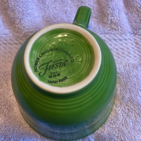 Fiesta Teacup - Shamrock Green - Picture 2 of 3